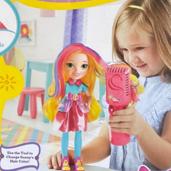 SOLD - Nickelodeon Sunny Day doll - Picture 7 of 9